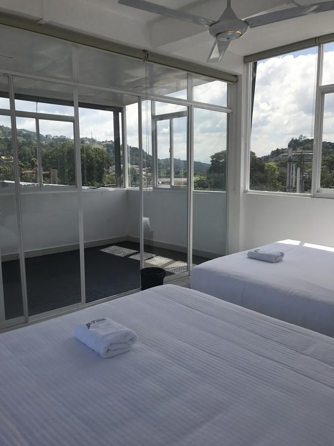 Impala City Hotel And Hostel Kandy 50 Exterior photo