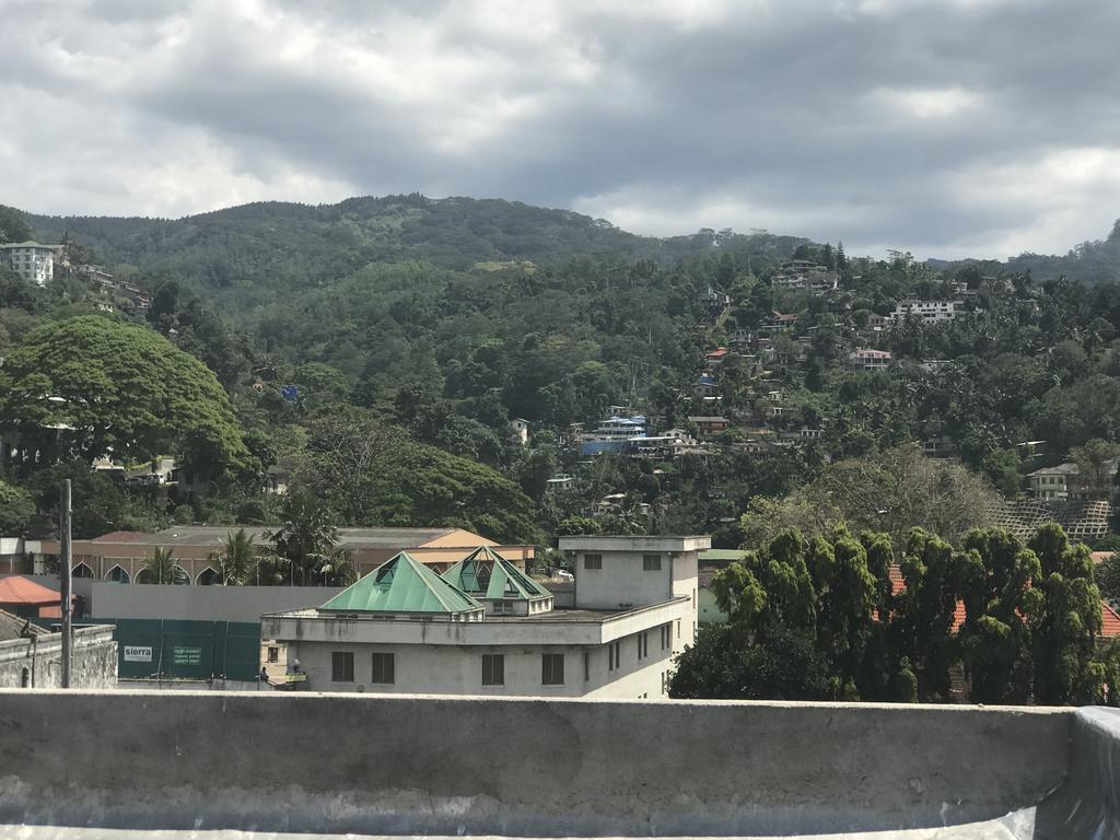 Impala City Hotel And Hostel Kandy 50 Exterior photo